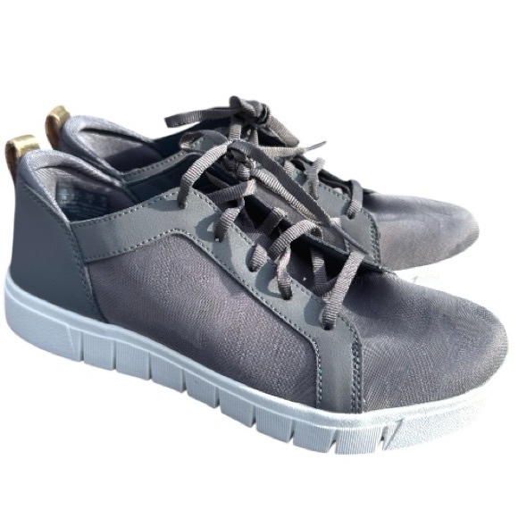 Ryka Shoes - Ryka - Haiku Perforated Camo Gray Low-Top Leather Sneakers Surround Fit - 7M